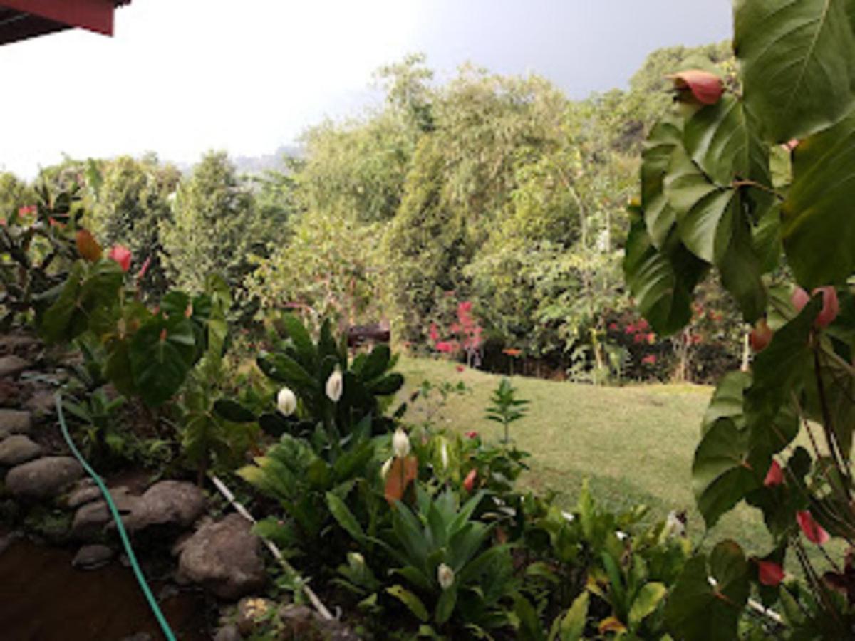 Villa Bata Merah By Spazie Paragajen ภายนอก รูปภาพ